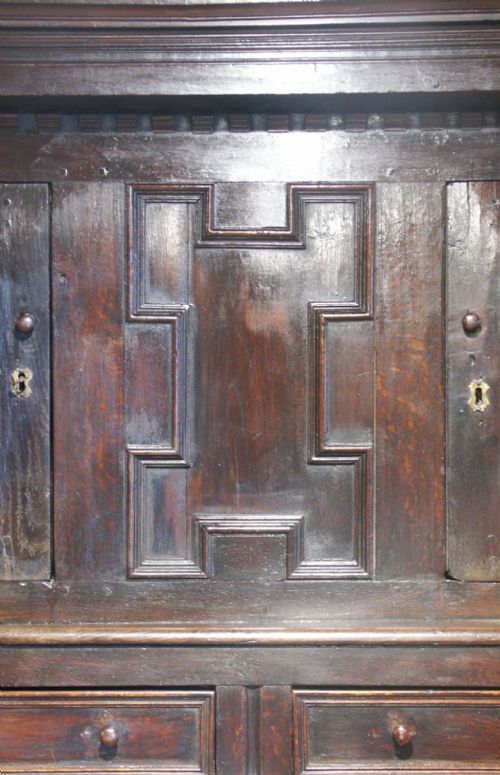 WELSH OAK DEUDDARN COURT CUPBOARD CIRCA 1680 - ADDITIONAL PHOTO 12