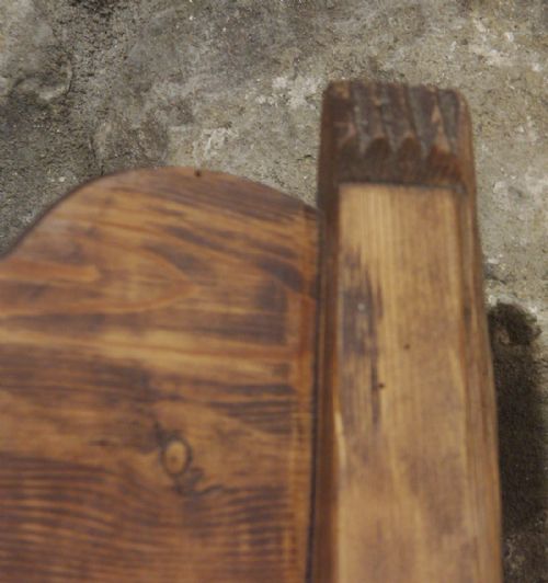 PRIMITIVE PINE MEDIEVALSTYLE ARMCHAIR CIRCA 1700 - ADDITIONAL PHOTO 7