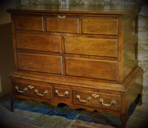 WELSH OAK COFFER OR CHEST CIRCA 1770 - ADDITIONAL PHOTO 5