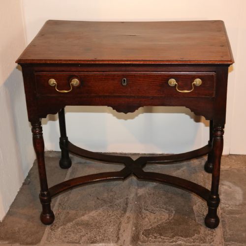 WELSH OAK SIDE OCCASIONAL TABLE CIRCA 1730 - ADDITIONAL PHOTO 3
