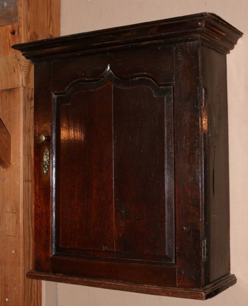 WELSH OAK WALLHANGING SPICE CUPBOARD CIRCA 1760 - ADDITIONAL PHOTO 3