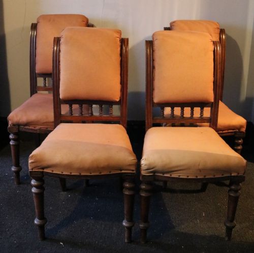 SET OF FOUR VICTORIAN UPHOLSTERED MAHOGANY DINING CHAIRS CIRCA 1870 - ADDITIONAL PHOTO 2