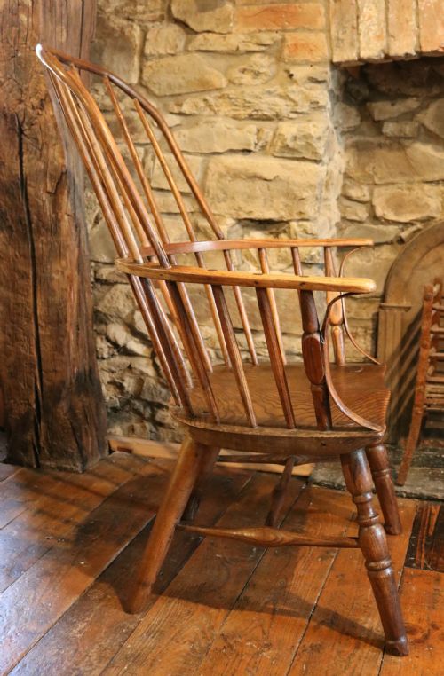 FINE HOOPBACK YORKSHIRE WINDSOR STICK CHAIR IN ASH EARLY NINETEENTH CENTURY - ADDITIONAL PHOTO 2