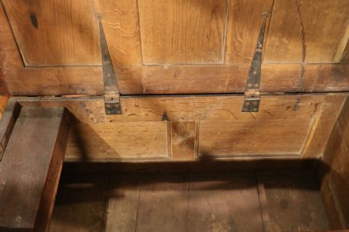 fig 3. Welsh Oak Chest or Coffer of Small Proportions, c.1640