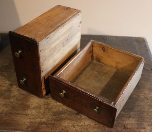 WELSH OAK MINIATURE BUREAU GLAMORGAN CIRCA 1760 - ADDITIONAL PHOTO 5