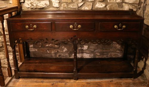 fig 1. Welsh Oak Dresser Base, circa 1760