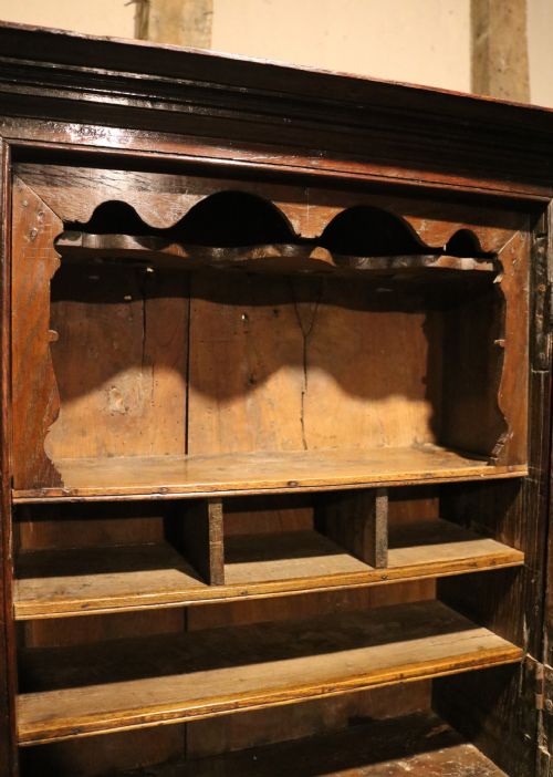 FINE SMALL WELSH WALL SPICE CUPBOARD CIRCA 1760 - ADDITIONAL PHOTO 7