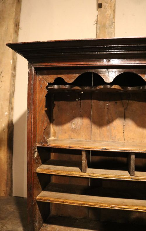 FINE SMALL WELSH WALL SPICE CUPBOARD CIRCA 1760 - ADDITIONAL PHOTO 9