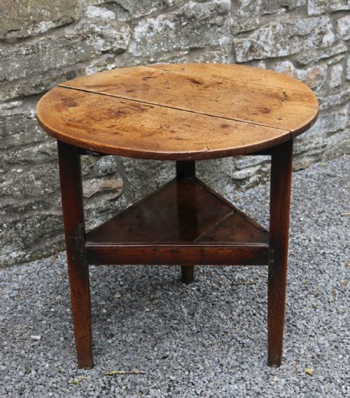 Georgian Welsh Oak Circular Cricket Table, Circa1760