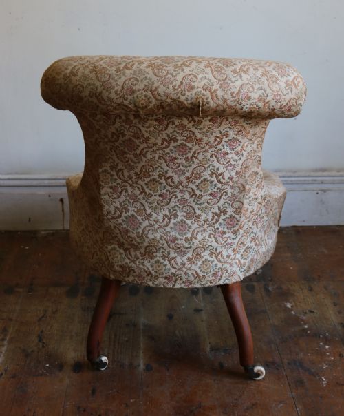 UPHOLSTERED VICTORIAN BEDROOM CHAIR CIRCA 1850 - ADDITIONAL PHOTO 3