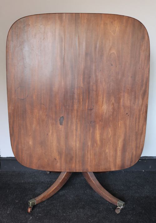 SMALL REGENCY MAHOGANY DINING OR BREAKFAST TABLE CIRCA 1820 - ADDITIONAL PHOTO 2