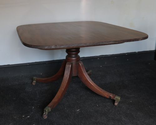 SMALL REGENCY MAHOGANY DINING OR BREAKFAST TABLE CIRCA 1820 - ADDITIONAL PHOTO 3