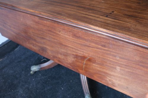 FINE MAHOGANY REGENCY DINING TABLE CIRCA 1825 - ADDITIONAL PHOTO 10