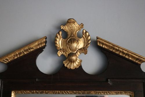 GEORGIAN CHIPPENDALE MIRROR WITH GILT DECORATION IN ORIGINAL UNTOUCHED CONDITION SWANSEA WALES CIRCA 1800 - ADDITIONAL PHOTO 1
