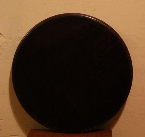 GEORGIAN CIRCULAR MAHOGANY WINE TRAY WITH INLAID DECORATION CIRCA 1790 - ADDITIONAL PHOTO 3