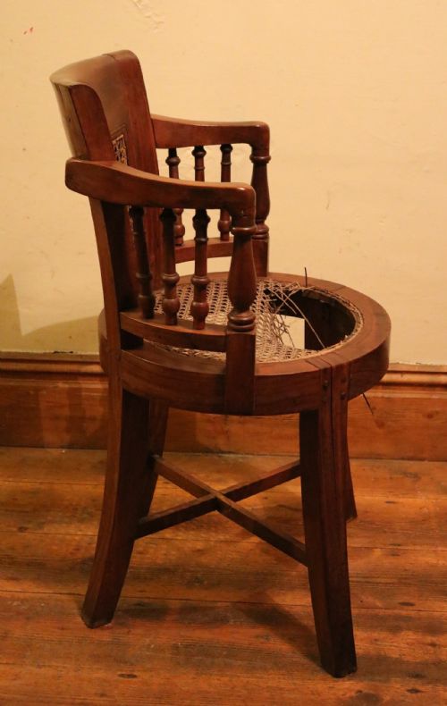 RARE VICTORIAN MAHOGANY PARLOUR MUSICIAN'S CHAIR CIRCA1870 - ADDITIONAL PHOTO 11