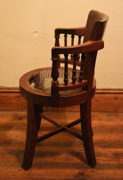 RARE VICTORIAN MAHOGANY PARLOUR MUSICIAN'S CHAIR CIRCA1870 - ADDITIONAL PHOTO 12