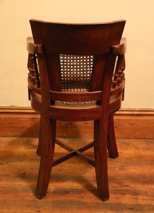 RARE VICTORIAN MAHOGANY PARLOUR MUSICIAN'S CHAIR CIRCA1870 - ADDITIONAL PHOTO 13
