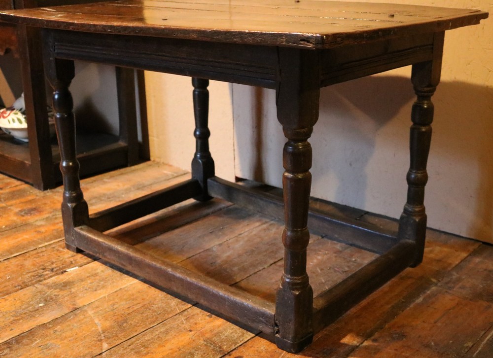 Early Welsh Oak Low Centre Table, circa 1660 View V