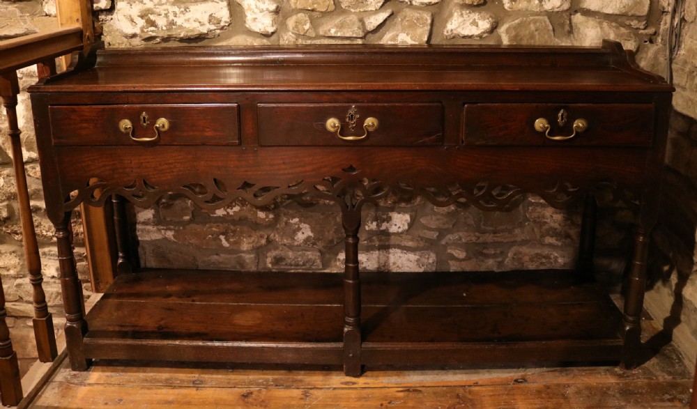 Welsh Oak Dresser Base, circa 1760 View II