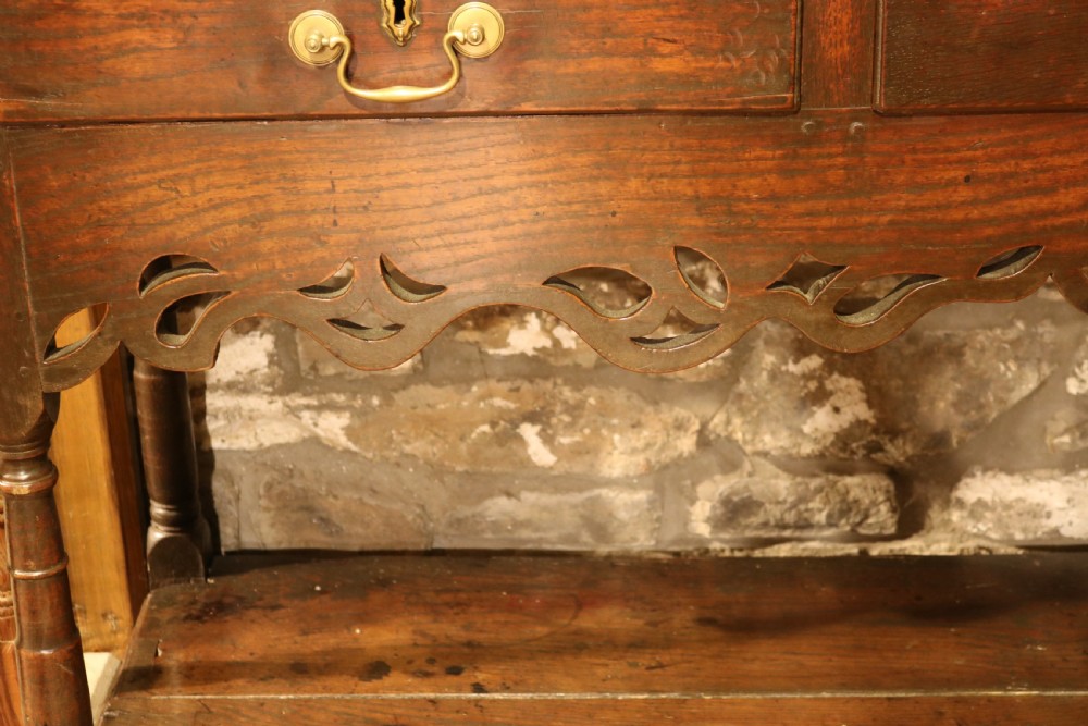 Welsh Oak Dresser Base, circa 1760 View III