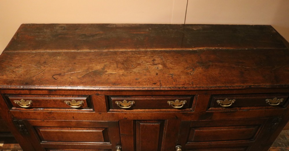 Welsh Oak Cupboard Dresser, circa 1740  View VII