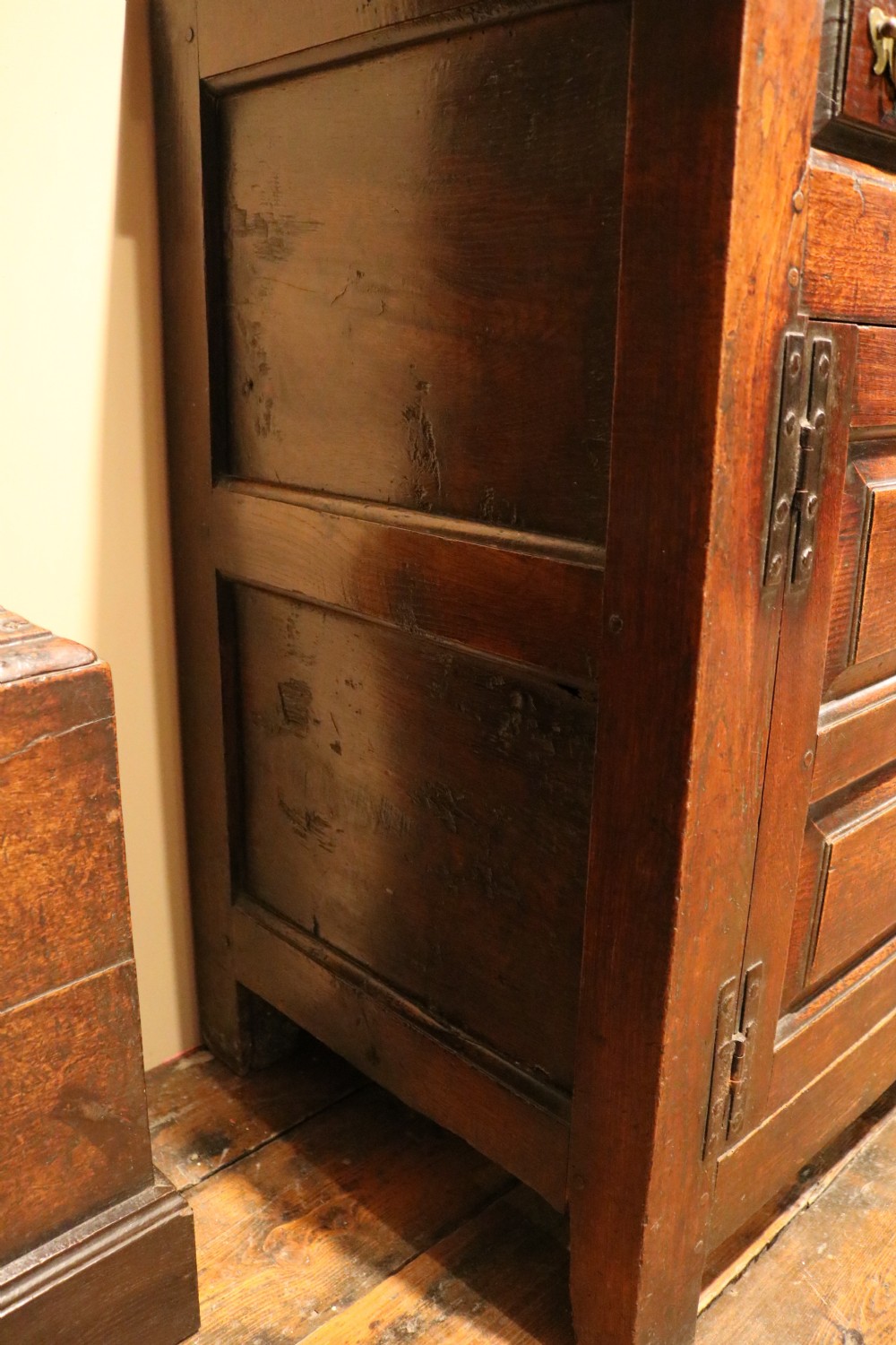 Welsh Oak Cupboard Dresser, circa 1740  View VIII