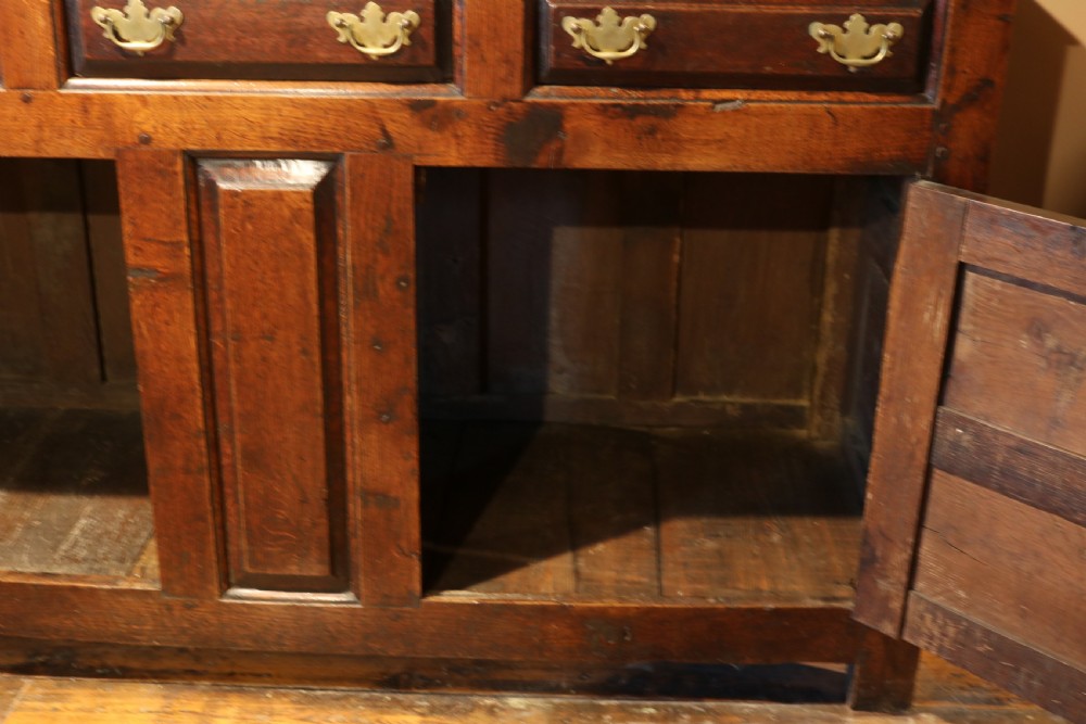 Welsh Oak Cupboard Dresser, circa 1740  View XI