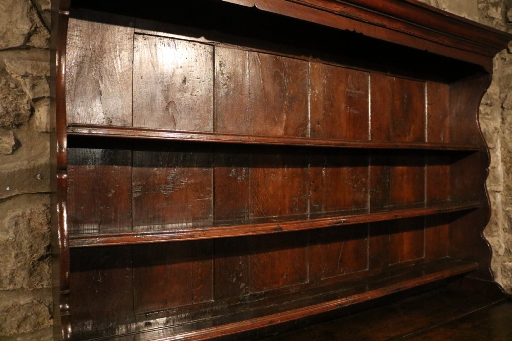 Superb Welsh Oak Cupboard Dresser, Snowdonia, circa 1760 View VII