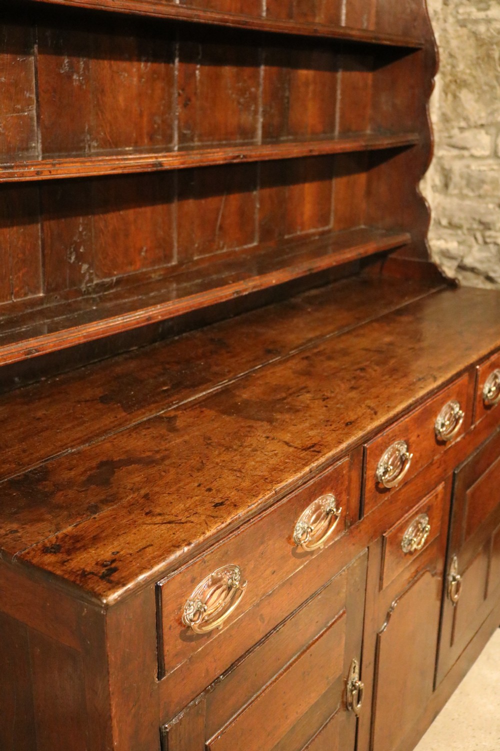 Superb Welsh Oak Cupboard Dresser, Snowdonia, circa 1760 View XVI