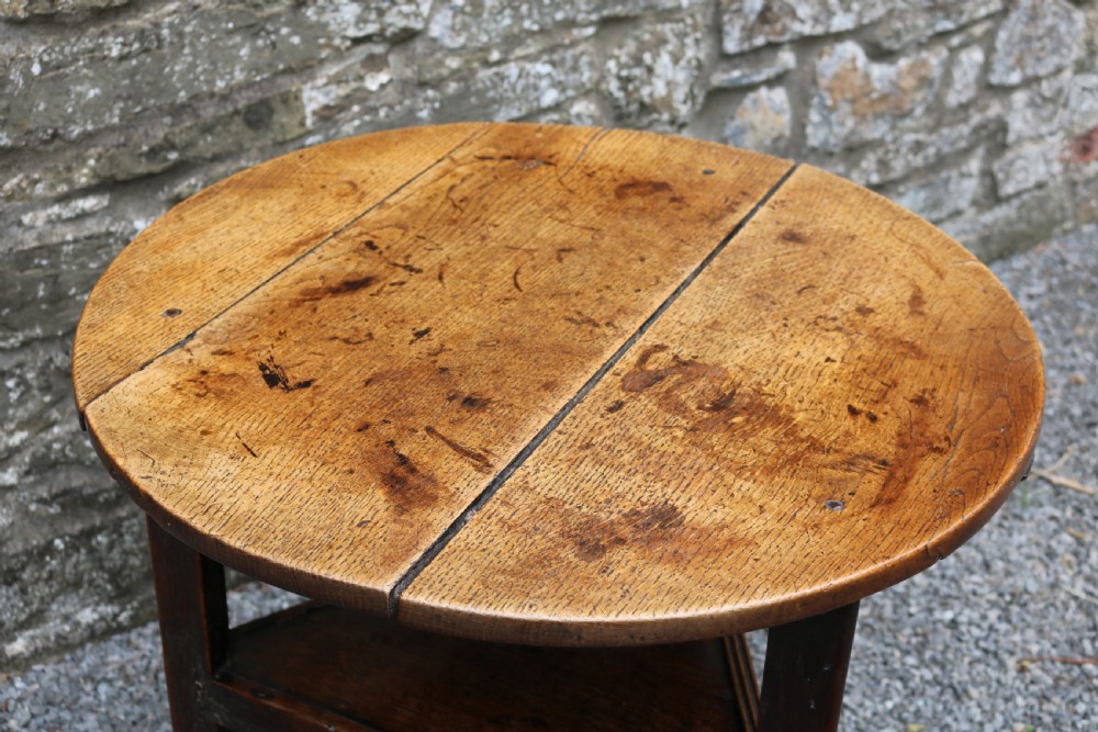 Georgian Welsh Oak Circular Cricket Table, circa1760 View XVII