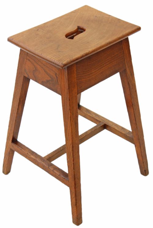 fig 1. Regency elm & oak tall stool seat bar