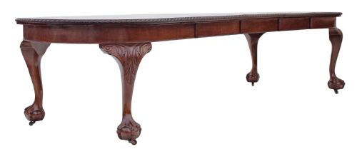 fig 1. 3 leaf mahogany extending dining table 11'5