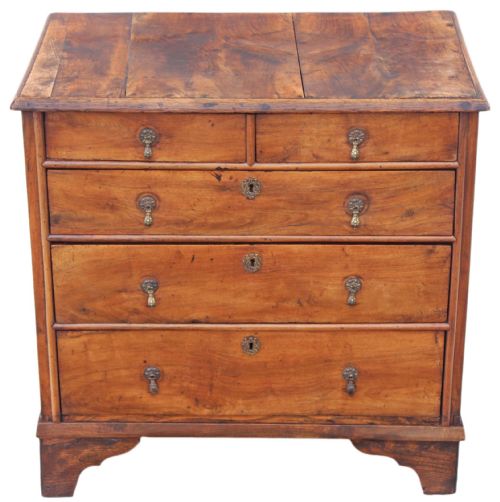 Small Georgian Elm and Walnut Chest of Drawers