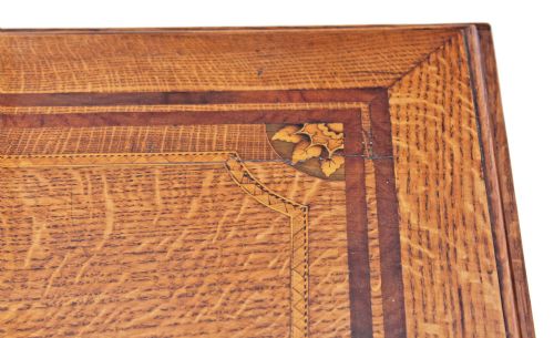 fig 1. George III inlaid crossbanded oak bureau