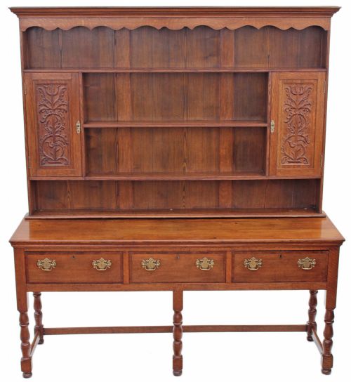 Georgian Crossbanded Oak Dresser Sideboard