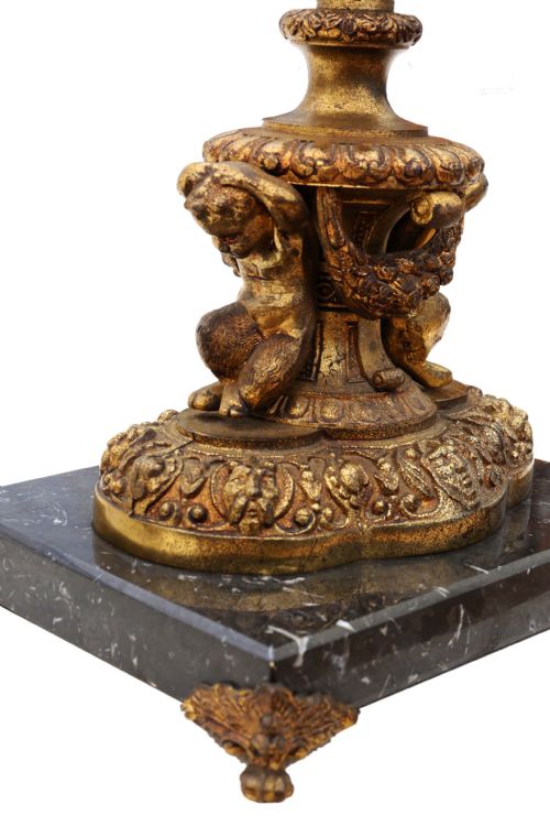 fig 1. Ormolu cast brass bronze marble table lamp