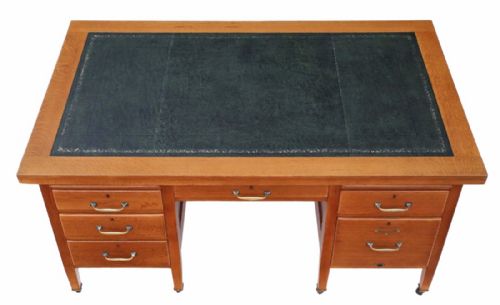fig 1. Large oak twin pedestal desk 5' x 3'