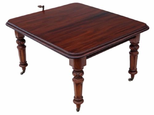 fig 3. Victorian mahogany red walnut windout extending dining table