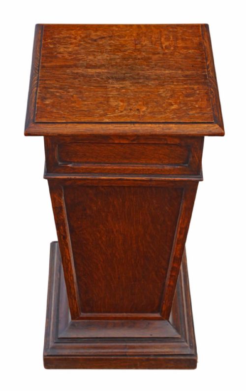 Gothic Oak Pedestal Stand Column