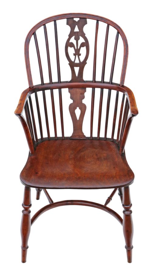 fig 1. 19th Century yew & elm Windsor chair