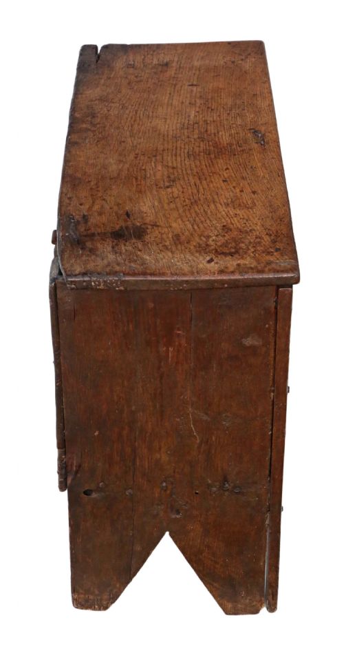 fig 1. Georgian oak coffer or mule chest