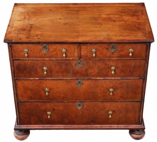 William & Mary Walnut Chest of Drawers