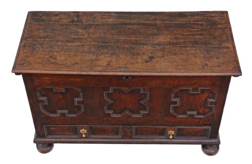 fig 1. Georgian 18th Century oak coffer or mule chest