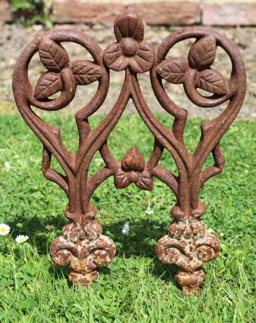 Set of 17 Cast Iron Lawn Edgings