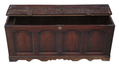 fig 2. Georgian C1800 panelled oak mule chest