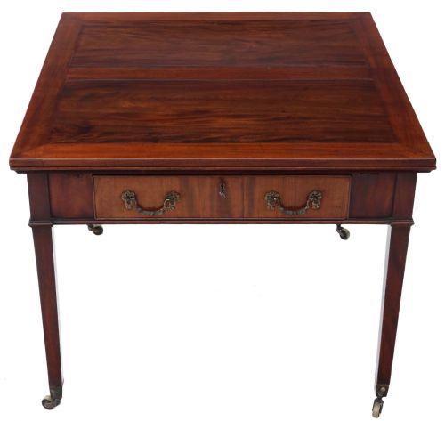 fig 2. Gillows Victorian mahogany extending dining table