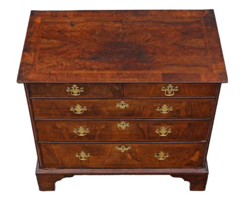 fig 2. Georgian crossbanded walnut chest of drawers