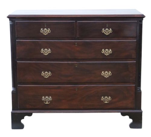 fig 1. Georgian mahogany chest of drawers