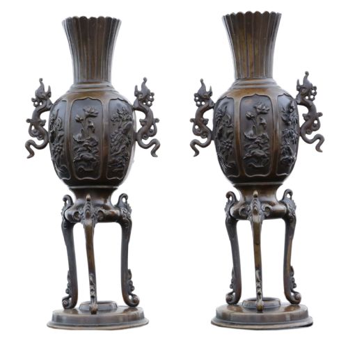 19th Century Pair of Chinese Bronze Vases